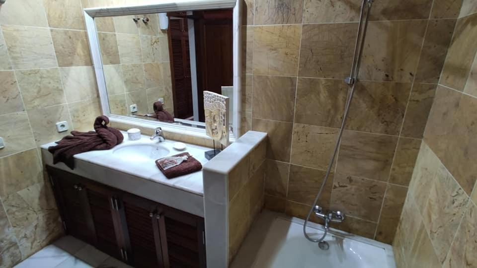 Villa Bol-Can Con Piscina Privada 普拉亚布兰卡 外观 照片