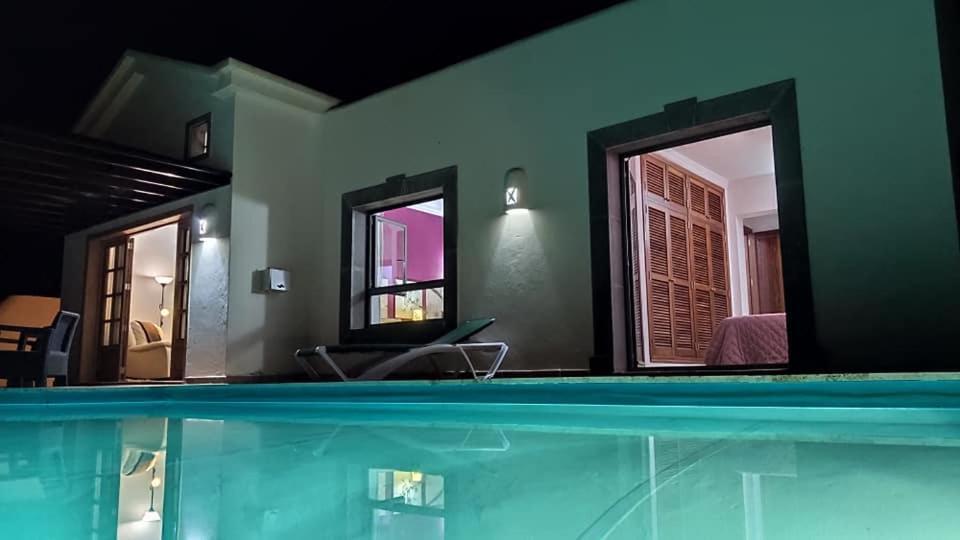 Villa Bol-Can Con Piscina Privada 普拉亚布兰卡 外观 照片